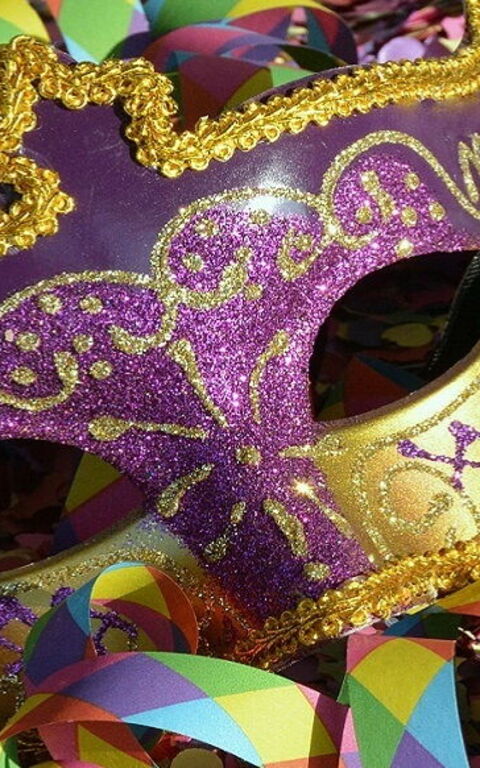 How Greeks celebrate Carnival