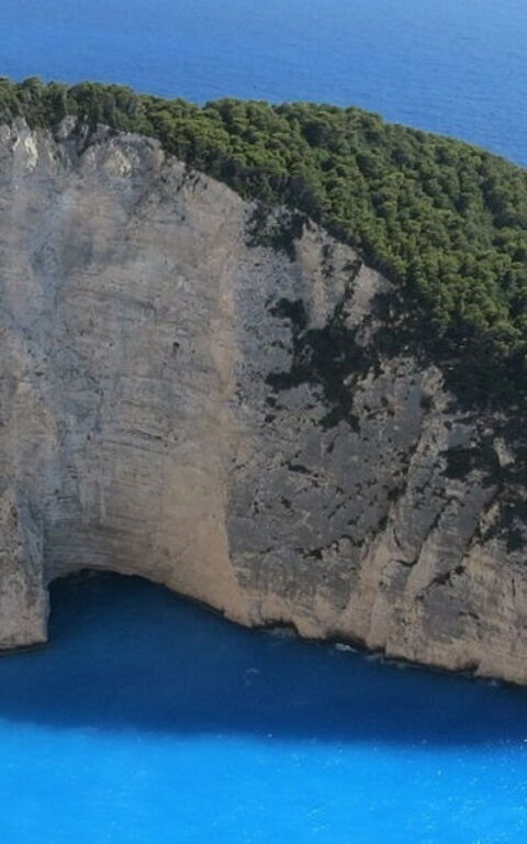 Top Romantic Islands in Greece