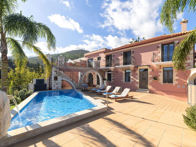 Villas Through the Eyes of Our Guests