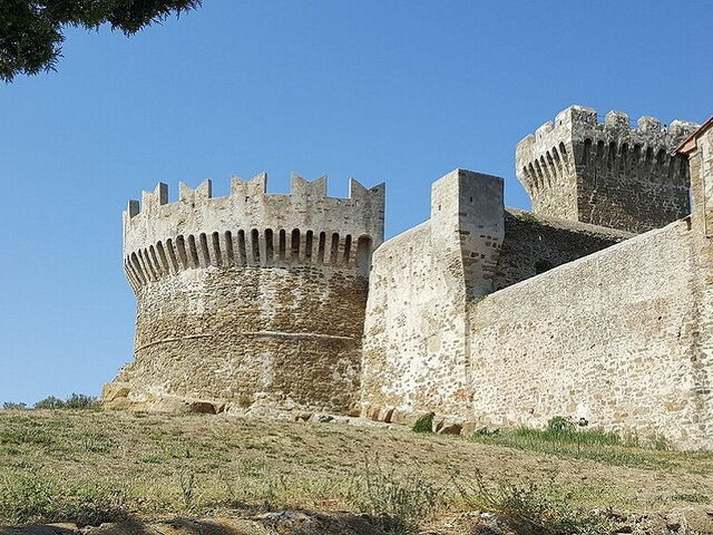 6 Cities to See for an Etruscan Tour of Tuscany