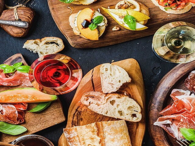 All about Italian Aperitivo