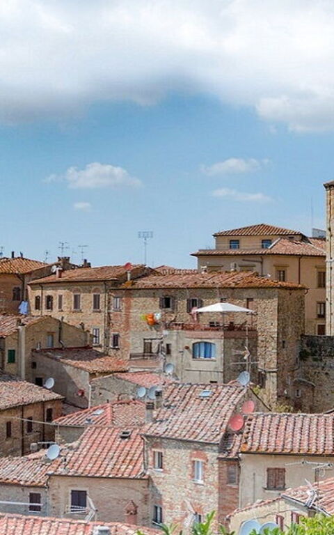 Volterra and surroundigs: what to see