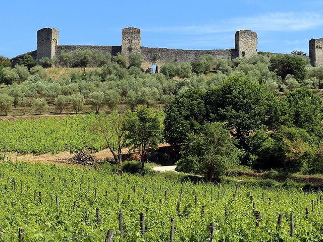 Visit the Medieval Town of Monteriggioni!