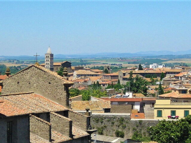 Viterbo, the "City of the Popes"