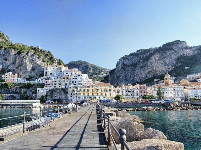 A Guide to the Amalfi Coast and Its Towns
