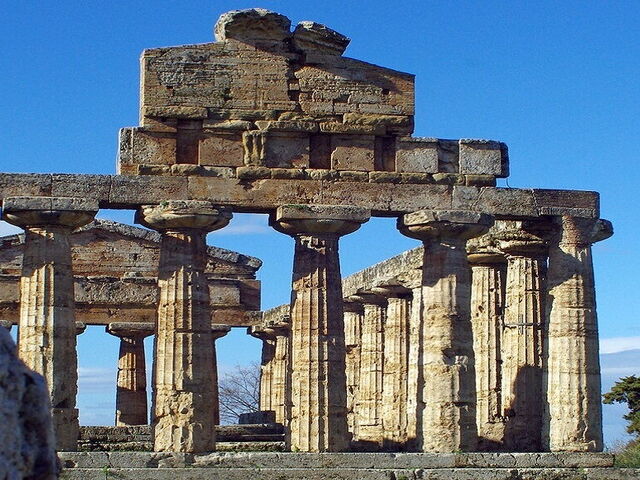 Paestum, a Trip into the Beauty of Ancient Greece
