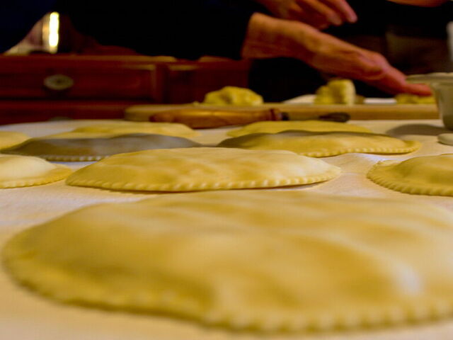 10 Typical Dishes You Must Try Before Leaving Sardinia