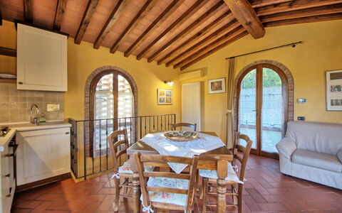 Accommodation Casa Rossa 3: Dining Room, Kitchen, Living Room