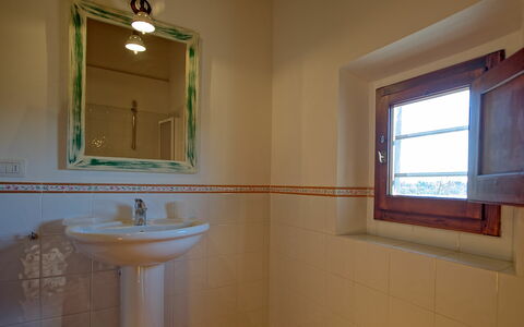 Accommodation Pozzo Dei Desideri 2: Bathroom