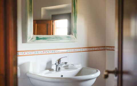 Accommodation Pozzo Dei Desideri 2: Bathroom