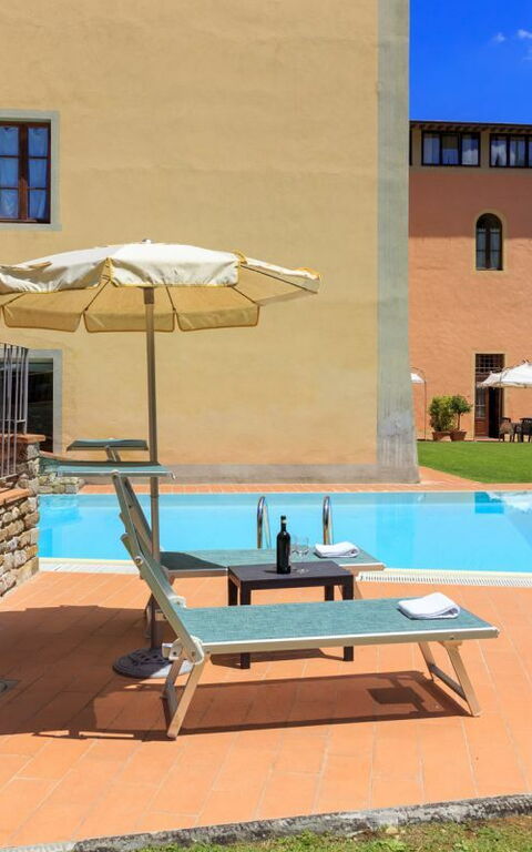 Palazzo a Greve: Outdoor, Pool