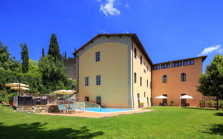 Palazzo a Greve: Outdoor, Pool