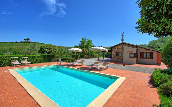 Cuccardino: Outdoor, Pool