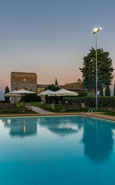Villa Simone: Outdoor, Pool