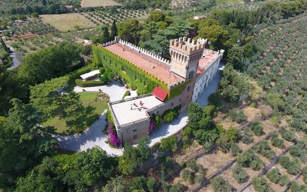 Castello Leopoldo: Scenic View