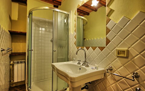 Accommodation Teatro: Bathroom