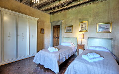 Accommodation Cupola: Bedroom