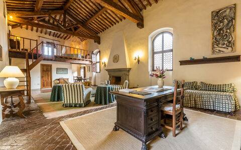 Accommodation Teatro: Dining Room, Kitchen, Living Room