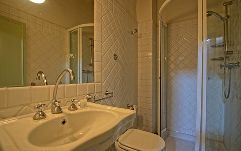 Accommodation Tettoia: Bathroom