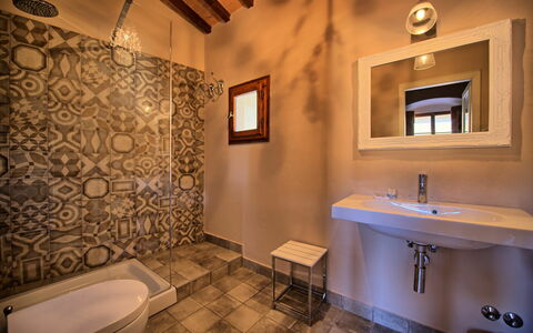 Accommodation Montegufoni 29: Bathroom