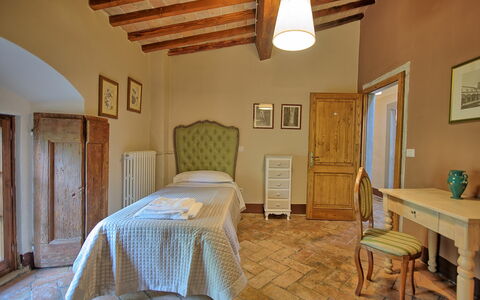 Accommodation Montegufoni 19b: Bedroom