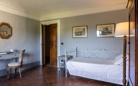 Accommodation Galleria: Bedroom