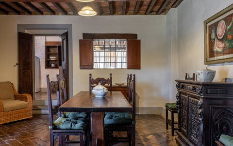 Accommodation Galleria: Dining Room
