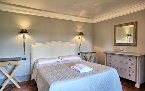 Accommodation Galleria: Bedroom