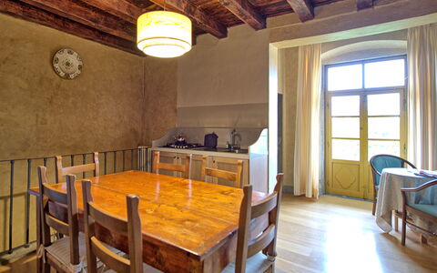 Accommodation Montegufoni 23: Dining Room, Kitchen