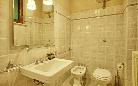 Accommodation Villa Acciaioli: Bathroom