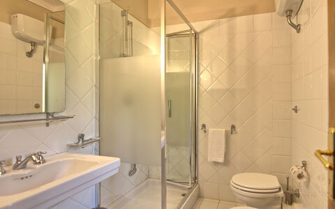 Accommodation Villa Acciaioli: Bathroom