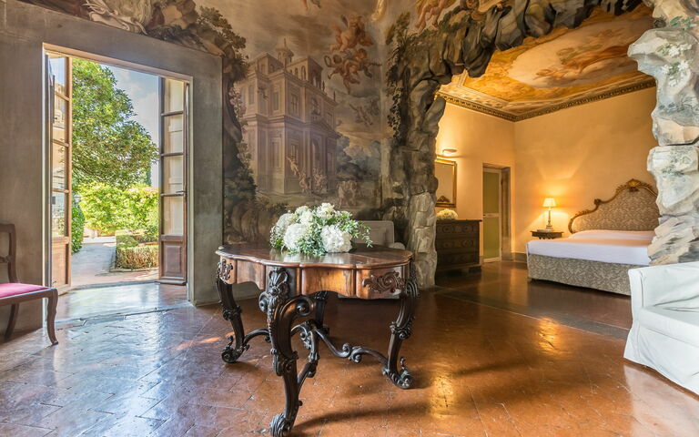 Accommodation La Grotta: Dining Room, Living Room