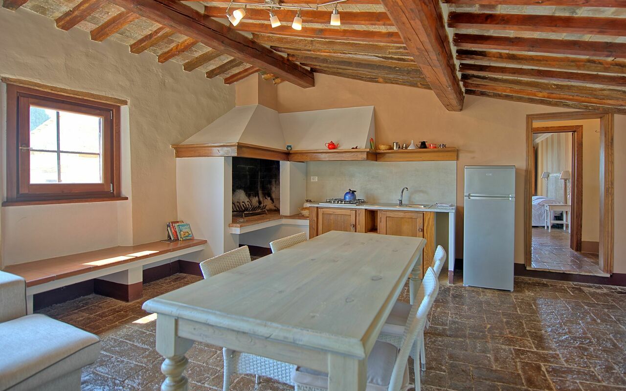 Accommodation Torre: Dining Room, Kitchen, Living Room