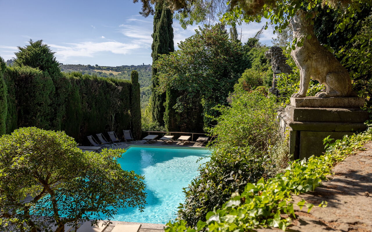 Montegufoni: Outdoor, Pool