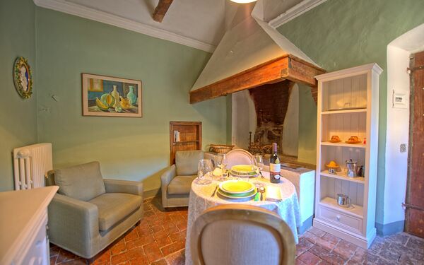 Accommodation Torre 2: Dining Room, Kitchen, Living Room