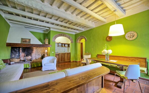 Accommodation Archi: Dining Room, Kitchen, Living Room