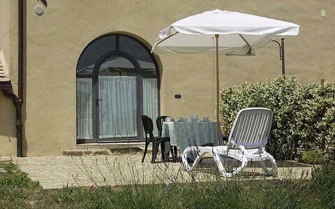 Accommodation Glicini 1: Balcony / Terrace / Patio