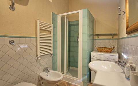 Accommodation Glicini 2: Bathroom
