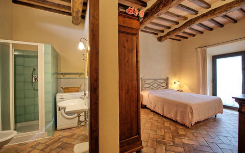 Accommodation Glicini 2: Bathroom, Bedroom