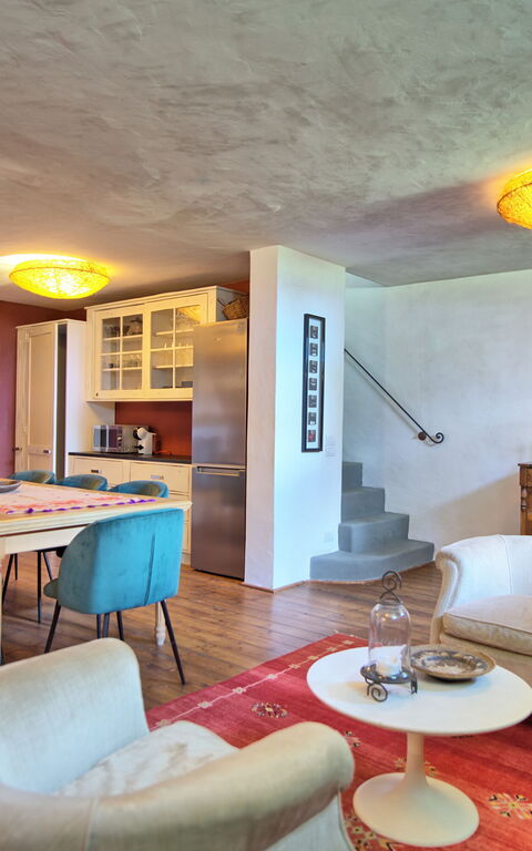 Villa Oliveta: Dining Room, Living Room