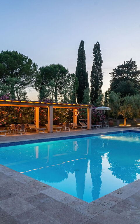 Montelopio: Building Exterior, Outdoor, Pool