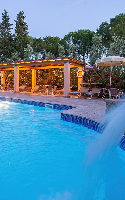 Montelopio: Building Exterior, Outdoor, Pool