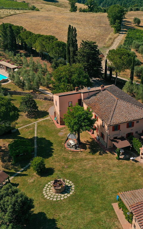 Montelopio: Pool, Scenic View