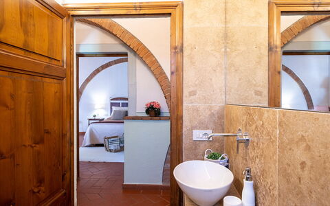 Accommodation Montelopio 1: Bathroom