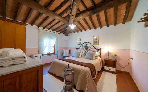 Accommodation Montelopio 8: Bedroom