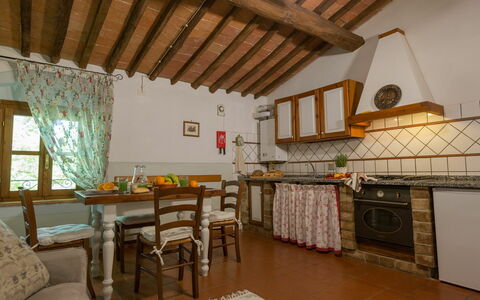 Accommodation Montelopio 8: Dining Room, Kitchen, Living Room