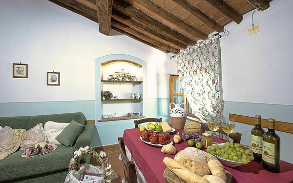 Accommodation Montelopio 8: Dining Room, Kitchen, Living Room