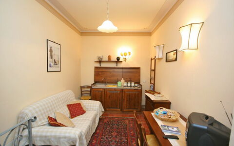 Accommodation Santo Agostino Glicine: Dining Room, Kitchen, Living Room