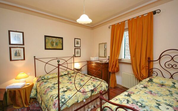 Accommodation Santo Agostino Glicine: Bedroom