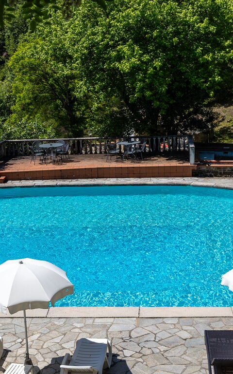 Villa Contessa: Outdoor, Pool